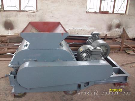 升级版齿辊破碎机