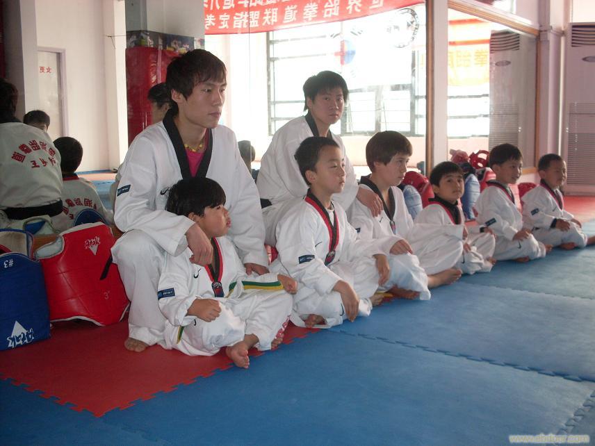 浦东的儿童跆拳道馆
