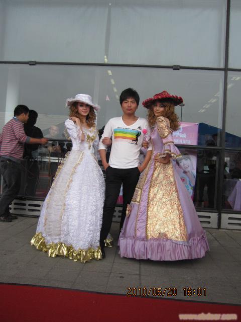 玻儿化妆品礼仪展示（唐仁琪）