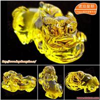 双貔貅戏球 