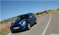 上海宝马4S店-上海MINI COOPERS CLUBMAN 4S店37