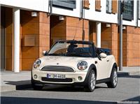 上海MINI COOPERS CABRIO 4S店59 