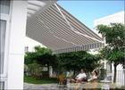 伸缩遮阳棚