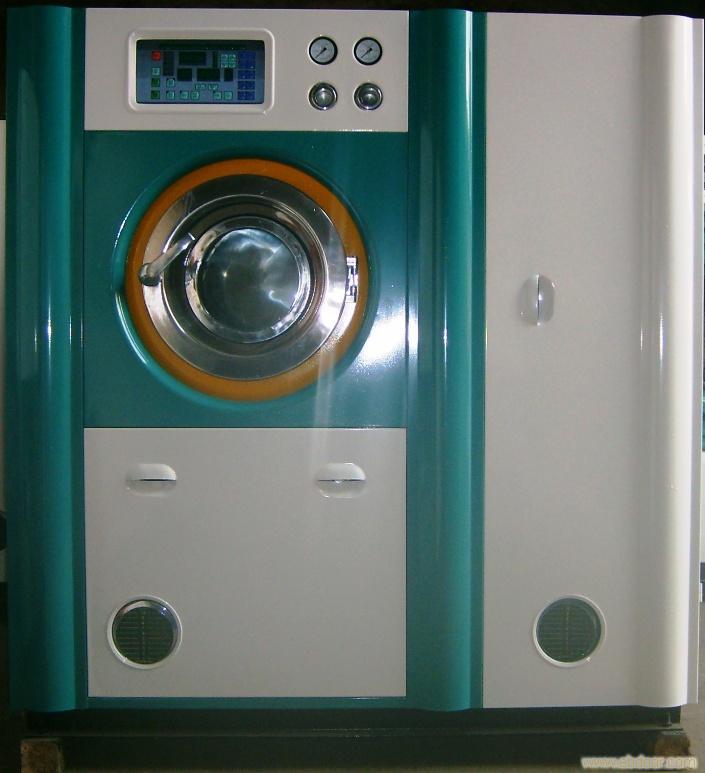 Automatic dry-cleaning machine dry cleaning
