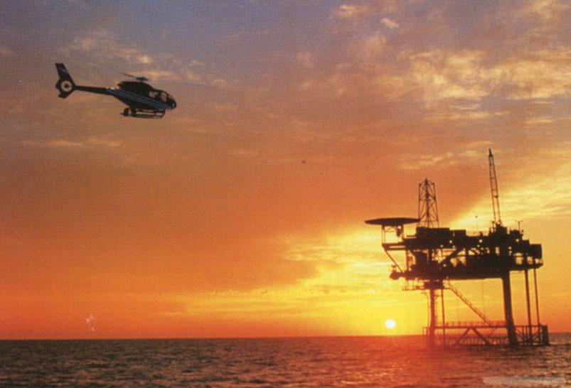 Ocean Oil Rig Helipad（3）