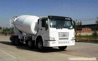 Howard's walt 2001J0) concrete mixing truck (