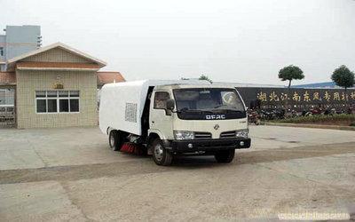 Dongfeng gold bully sweep bus