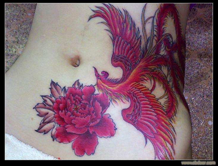 美女纹身图案内容图片分享